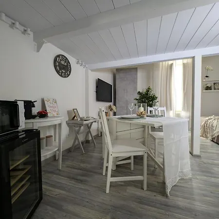 Appartement Giudea